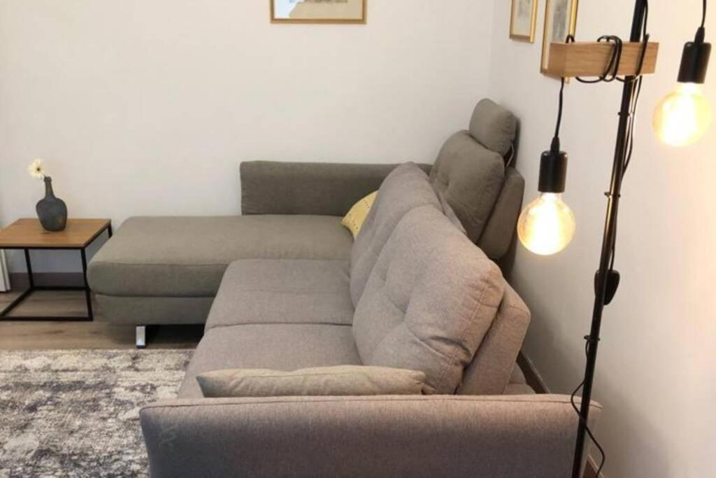 Downtown Chic Apartman Jászvásár Kültér fotó